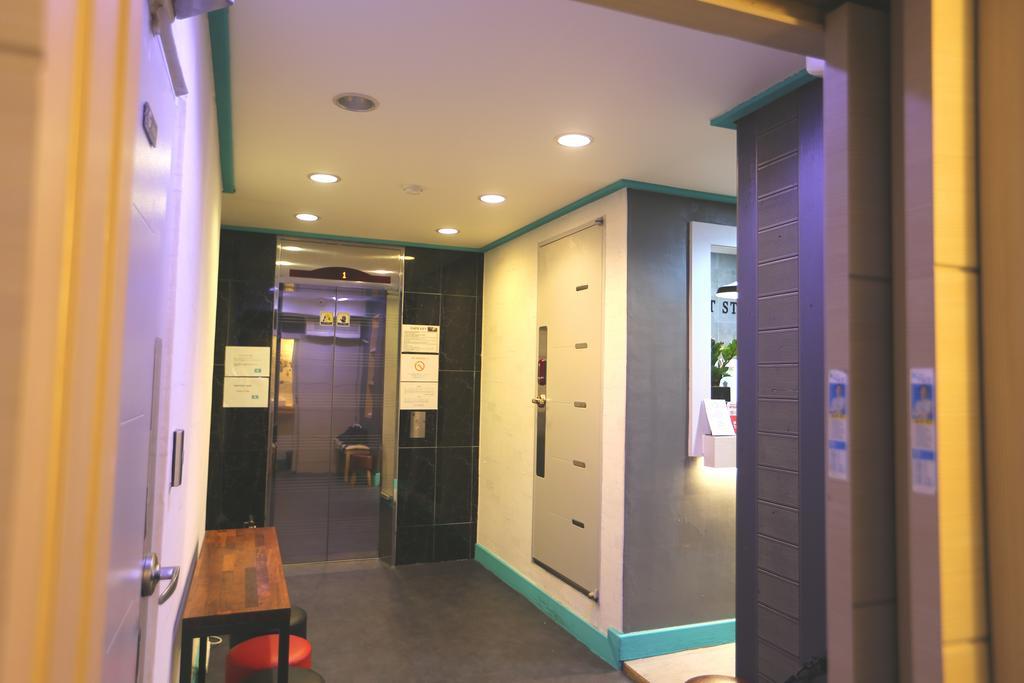 Must Stay Hotel Myeongdong Seoul Bagian luar foto