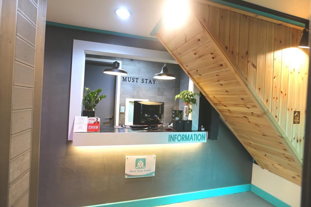 Must Stay Hotel Myeongdong Seoul Bagian luar foto