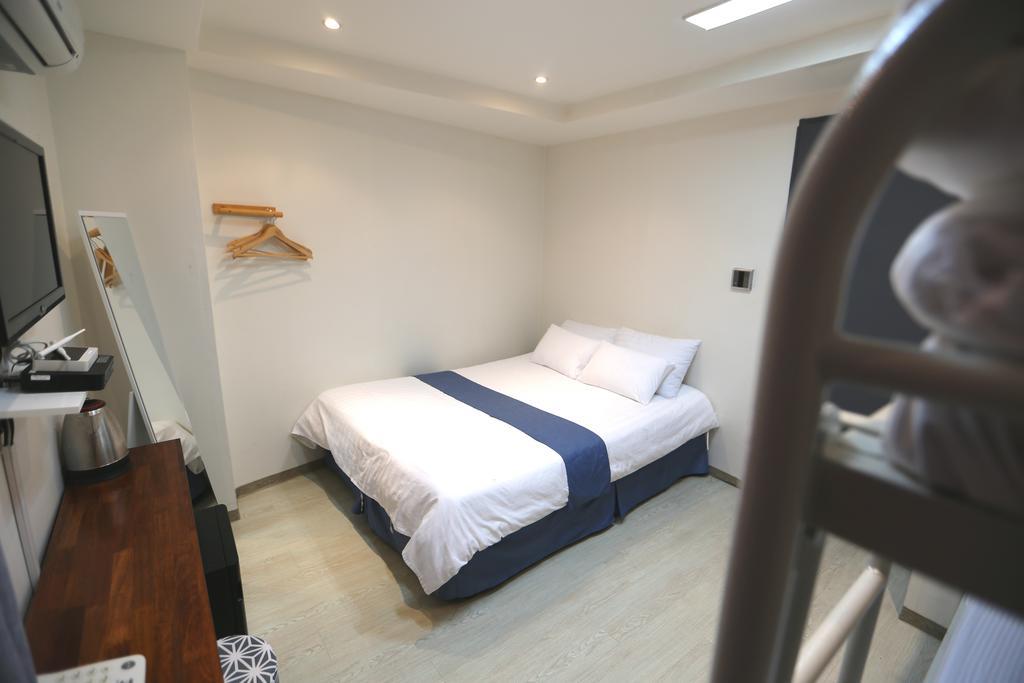 Must Stay Hotel Myeongdong Seoul Bagian luar foto