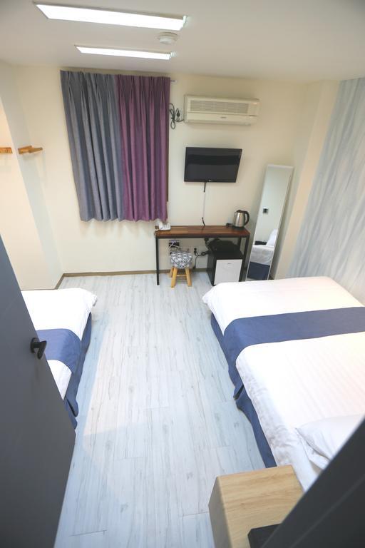 Must Stay Hotel Myeongdong Seoul Bagian luar foto