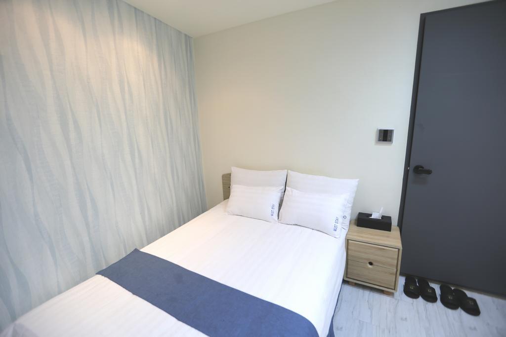 Must Stay Hotel Myeongdong Seoul Bagian luar foto