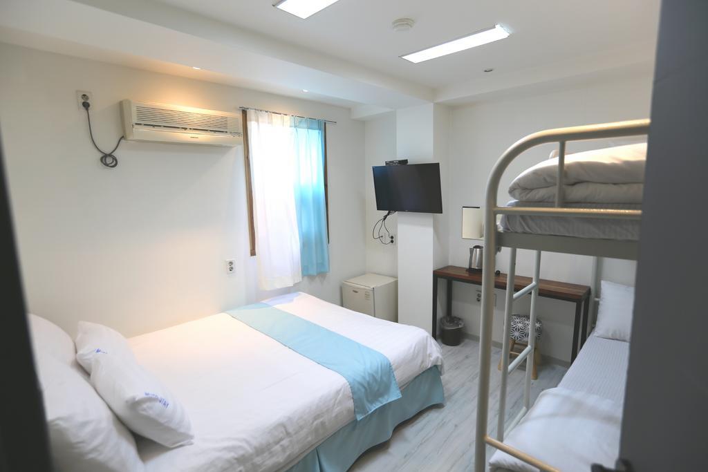 Must Stay Hotel Myeongdong Seoul Bagian luar foto